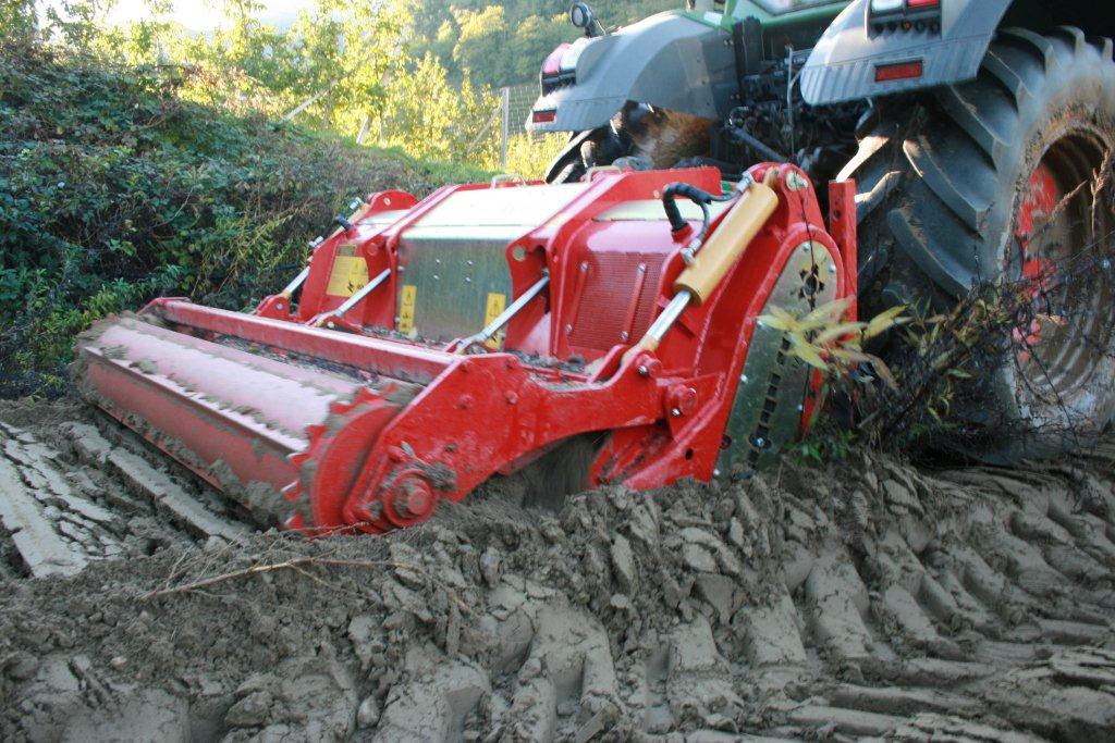 2020-06-04-18.52.18mulcher-rotovator-starsoi-04.jpg